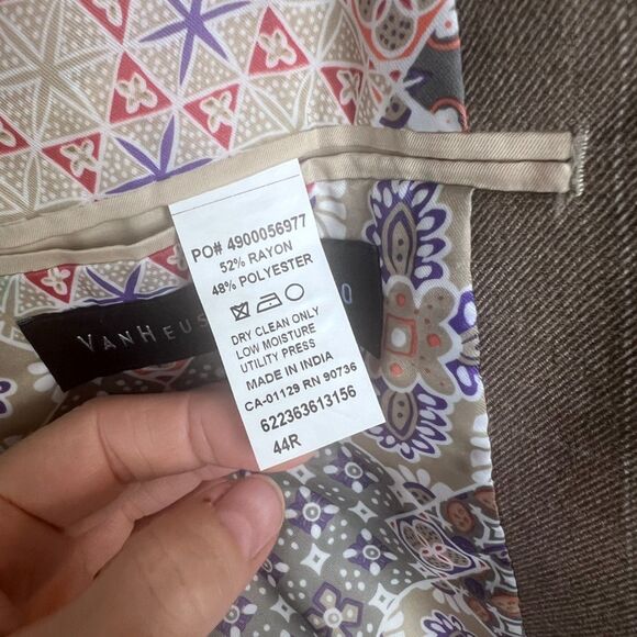 Van Heusen Studio Elbow Patch 2 Button Single Breasted Blazer Sport Coat Sz 44R - Picture 7 of 9